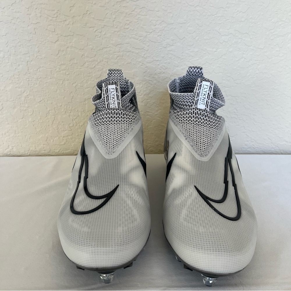 Nike Alpha Menace Elite 3 Flyknit Ghost Men 14.5 White and Black Football Cleats - Picture 13 of 14
